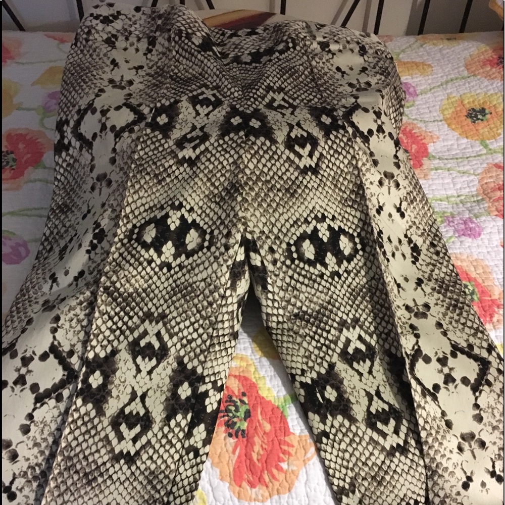 Worthington Cotton Snakeskin Print Pants -Size 10